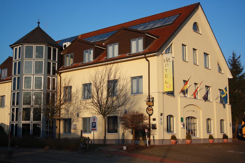 Hotel Christinenhof garni - Bed&Breakfast Gadebusch Exterior foto