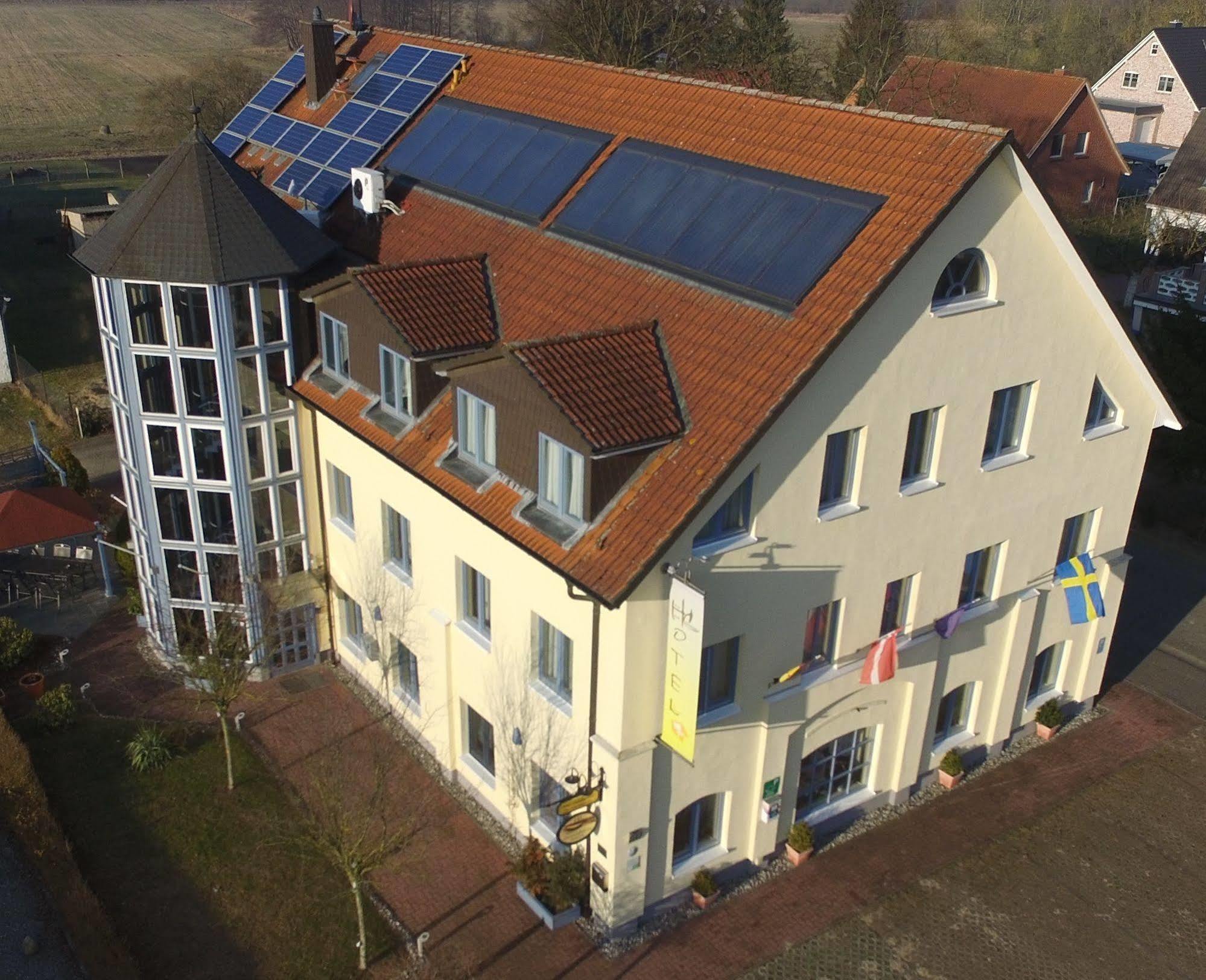Hotel Christinenhof garni - Bed&Breakfast Gadebusch Exterior foto